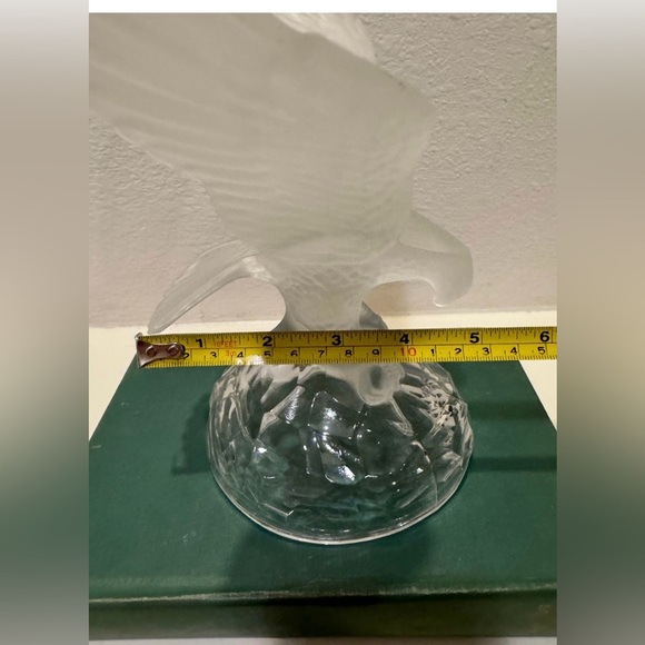 Vintage/Antique Crystal Frosted Eagle w/ Unknown Maker Marking - Picture 7 of 10